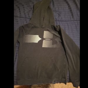 *Bundle* 2 YXL UA hoodies